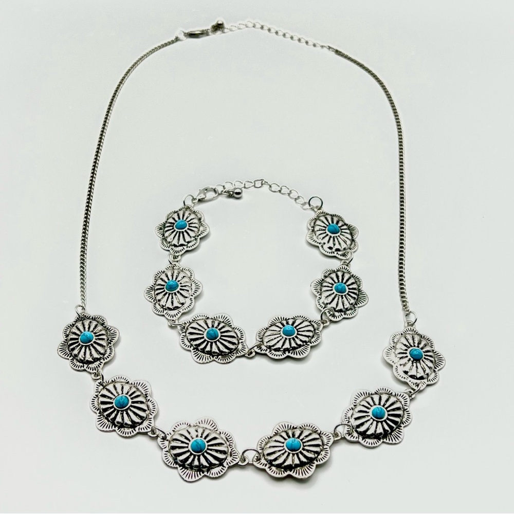 Boho Silver-Tone Turquoise Flower Necklace & Bracelet Set - Picture 7 of 7